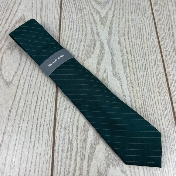 617 - Michael Kors Horn Stripe Tie Jade 315 2MKC23-3020 Silk Blend $69.50 - Picture 1 of 5